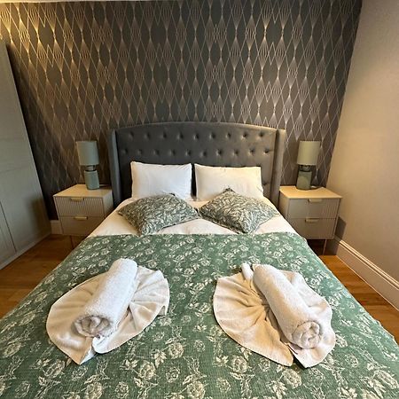 Stylish Flat Minutes From Covent Garden - West End Londyn Zewnętrze zdjęcie